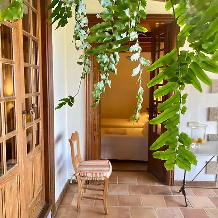 Bed & Breakfast La Rayuela Boutique Frontera