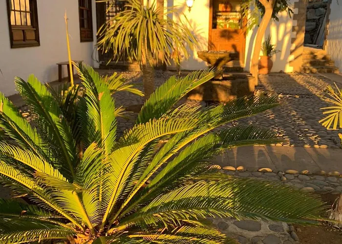 La Rayuela 5* Frontera