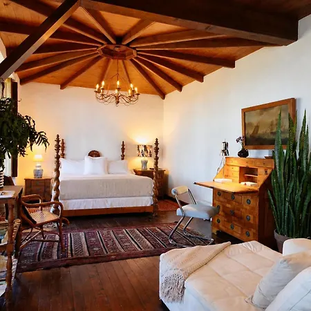 La Rayuela Boutique Frontera